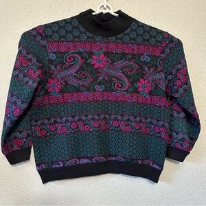 Cricket Lane Women's Floral Patterned Crewneck Light Sweater Black/Pink Paisley